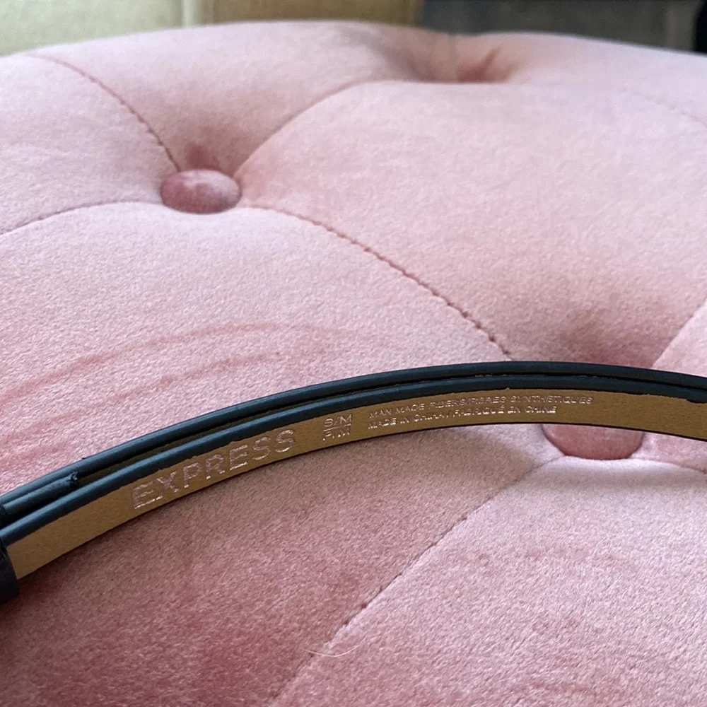 Express Women’s Black with Black gemstones‎ Adjustable waist belt| Size: S/M